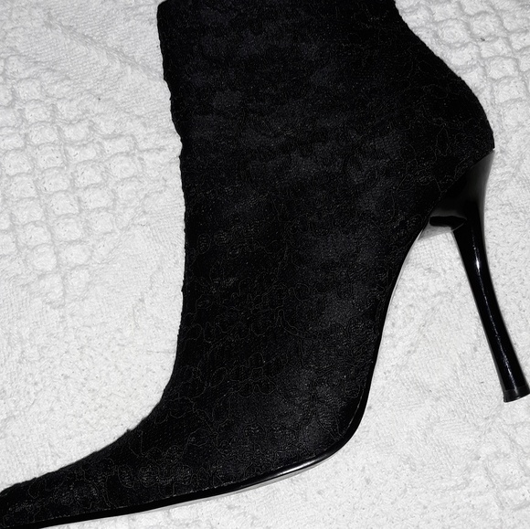 🥰👉Lace Ankle Booties!🐈‍⬛️ - Picture 3 of 7